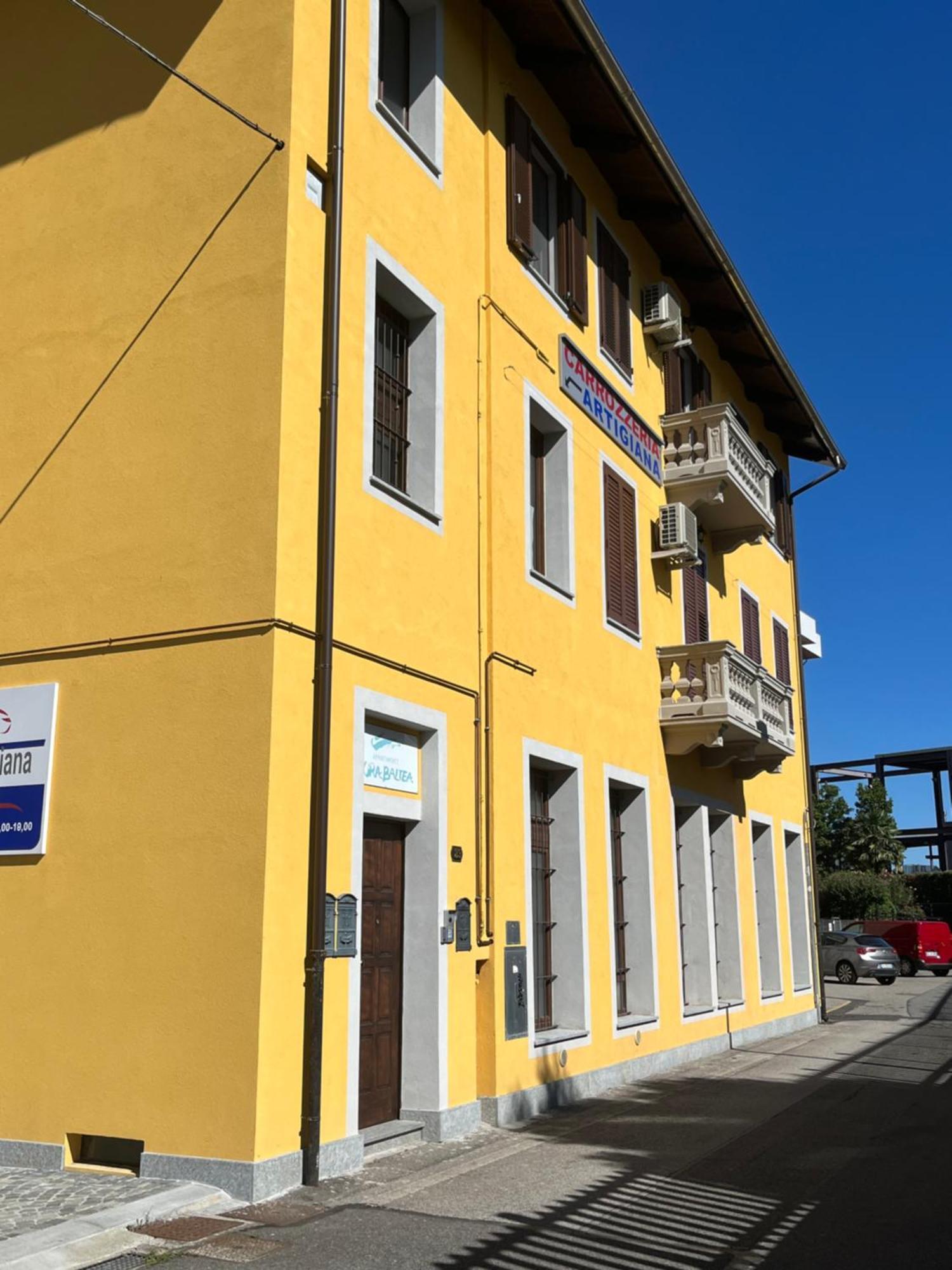 Appartamenti Dora Baltea Ivrea Bagian luar foto